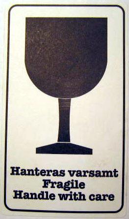 50 st "Hanteras varsamt/Fragile" symboletiketter (emballageetiketter, varningsetiketter)