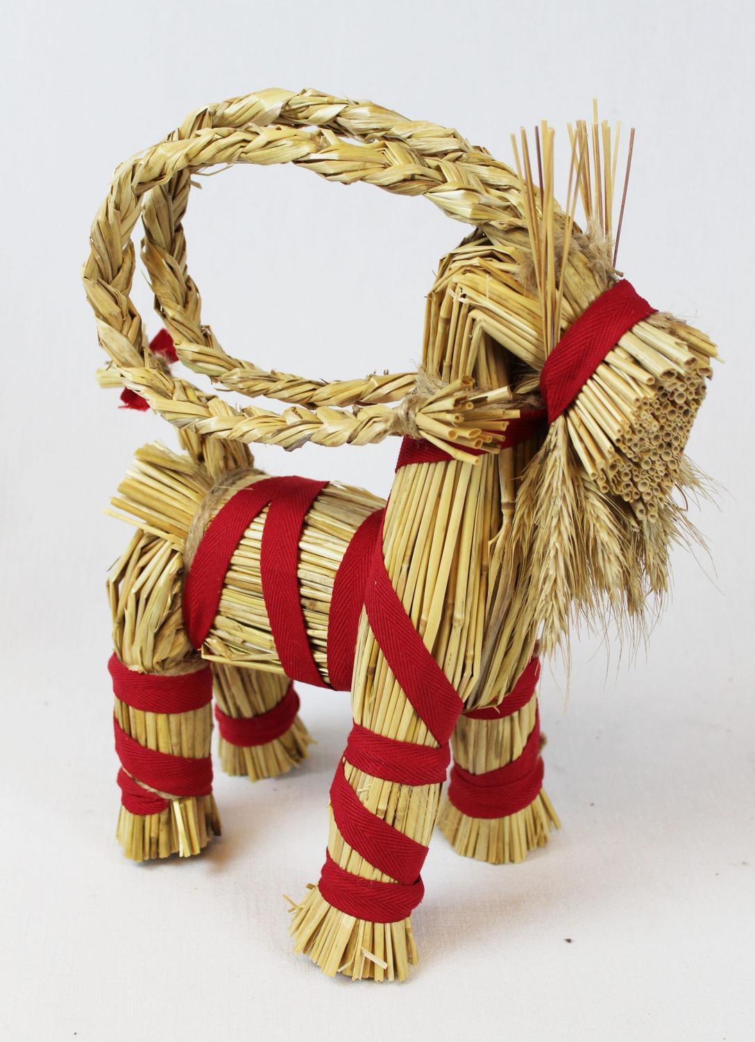 Halmbock/Julbock med julröda bomullsband, stående, 30cm hög