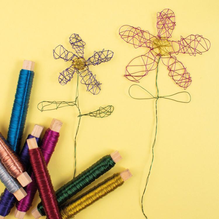 Metalltråd, 0,5mm, 8 färger x 50 meter/fp