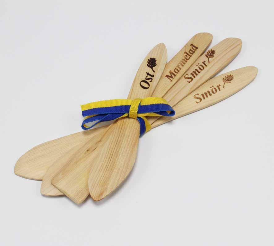 Smörknivsset, fyra delar, i ene-trä, 4 delar/fp (Smör, Marmelad, Ost)