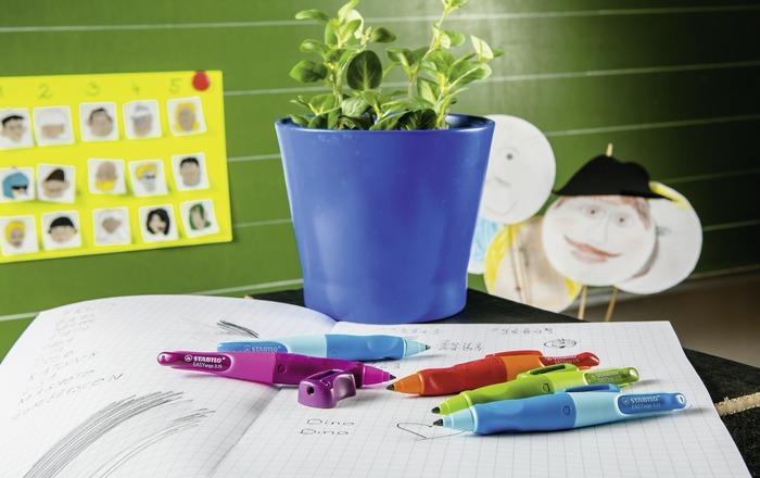 Stiftpenna Stabilo EASYergo 3,15mm Högerhänta + Pennvässare, Grön