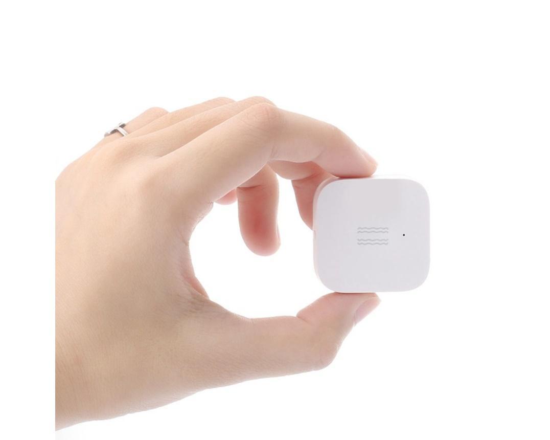 Vibrationssensor Aqara Vibration Sensor, ZigBee, (Smart sensor för vibrationer, lutning, fall, fönsterkross), Vit