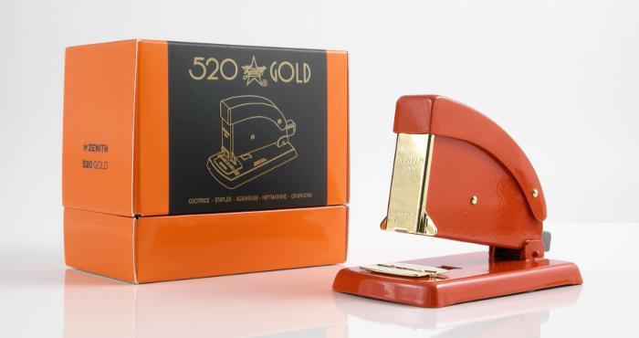 Häftapparat Zenith 520 GOLD, 40 ark, Röd/Guld