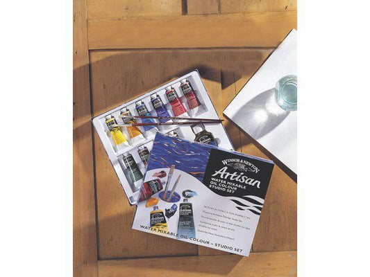 Oljefärg (vattenlöslig) Artisan studioset, 10 basfärger x 37 ml + 2 penslar + 1 linolja